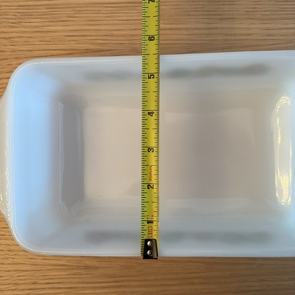 Vintage Anchor Hocking Fire King Milk Glass Casserole Dish “Summerfield” 1970’s - Picture 7 of 8